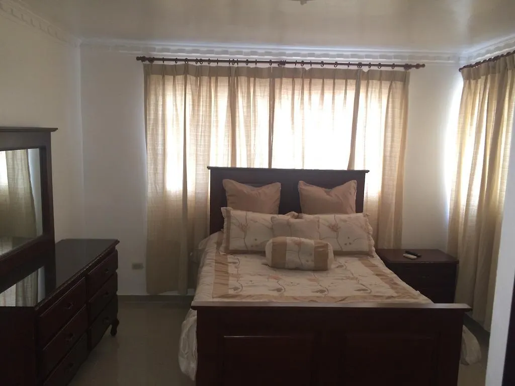 דירה מלון סנטיאגו דה לוס קבאלרוס Residencial Cordero
